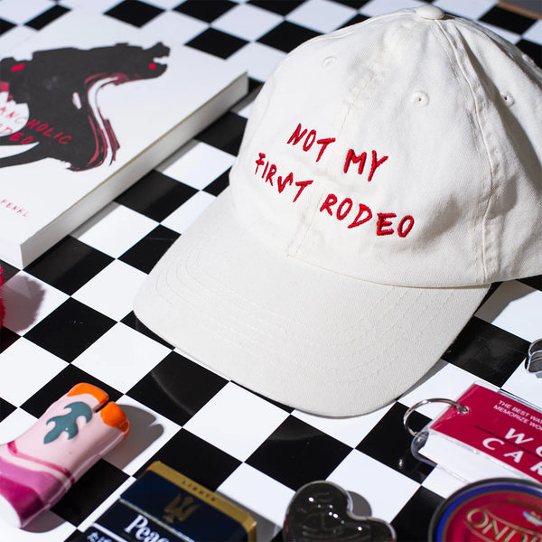 Michaela Fenkl - Cap (Not my first rodeo (off-white))