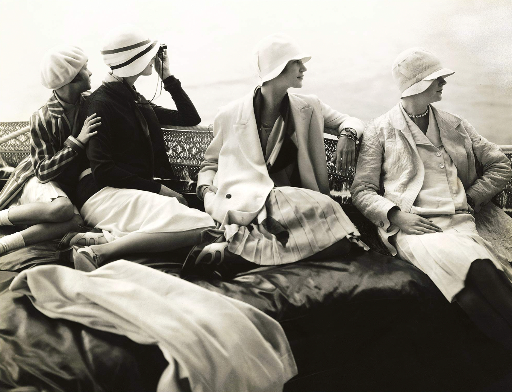 Fashion: The Definitive Visual History