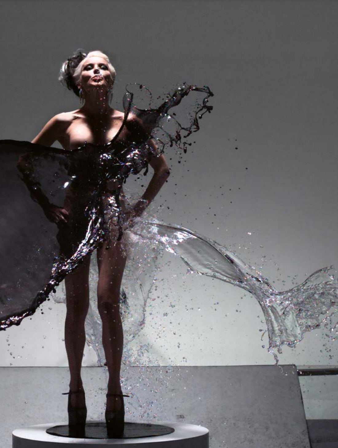 Iris van Herpen, Rzeźbienie zmysłów 