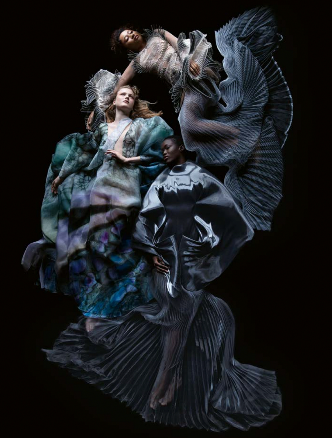Iris van Herpen, Rzeźbienie zmysłów 