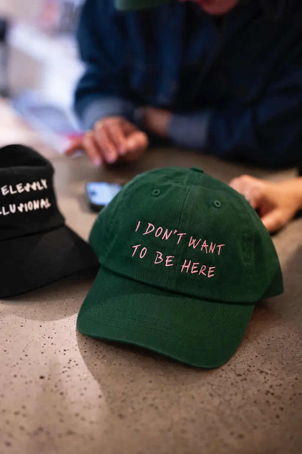Michaela Fenkl - Cap (I dont want to be here (dark green and pink))