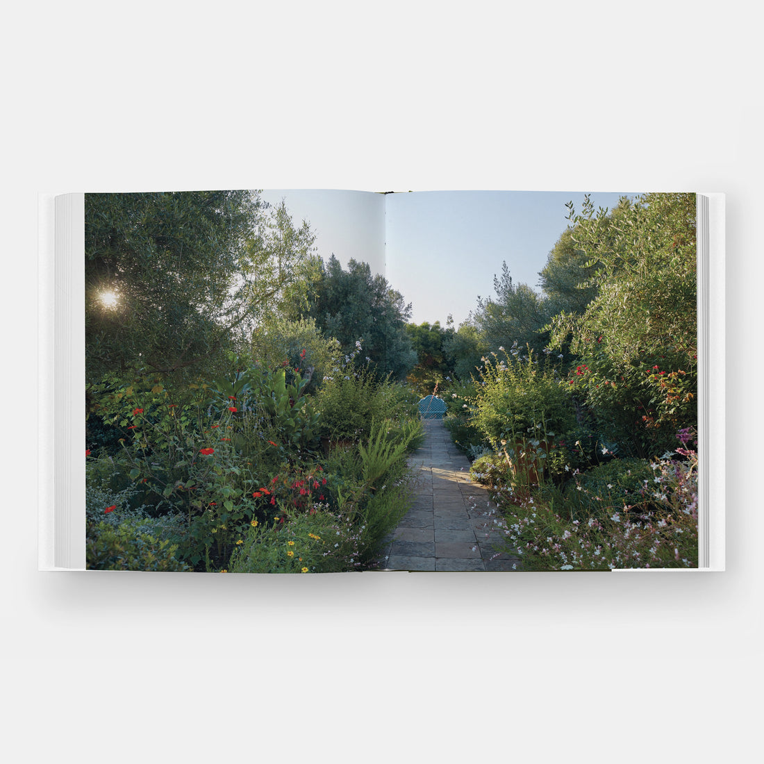 Glorious Gardens: Private Edens of the World's Leading Interior Designers