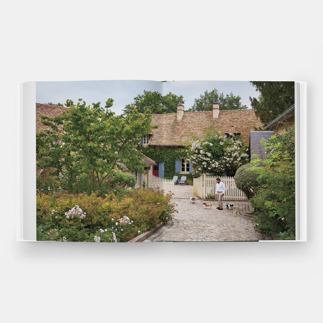 Glorious Gardens: Private Edens of the World's Leading Interior Designers