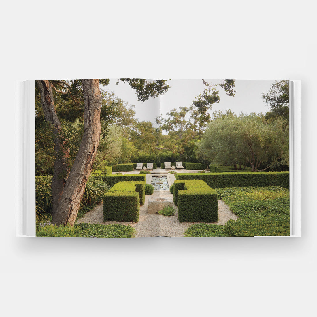 Glorious Gardens: Private Edens of the World's Leading Interior Designers