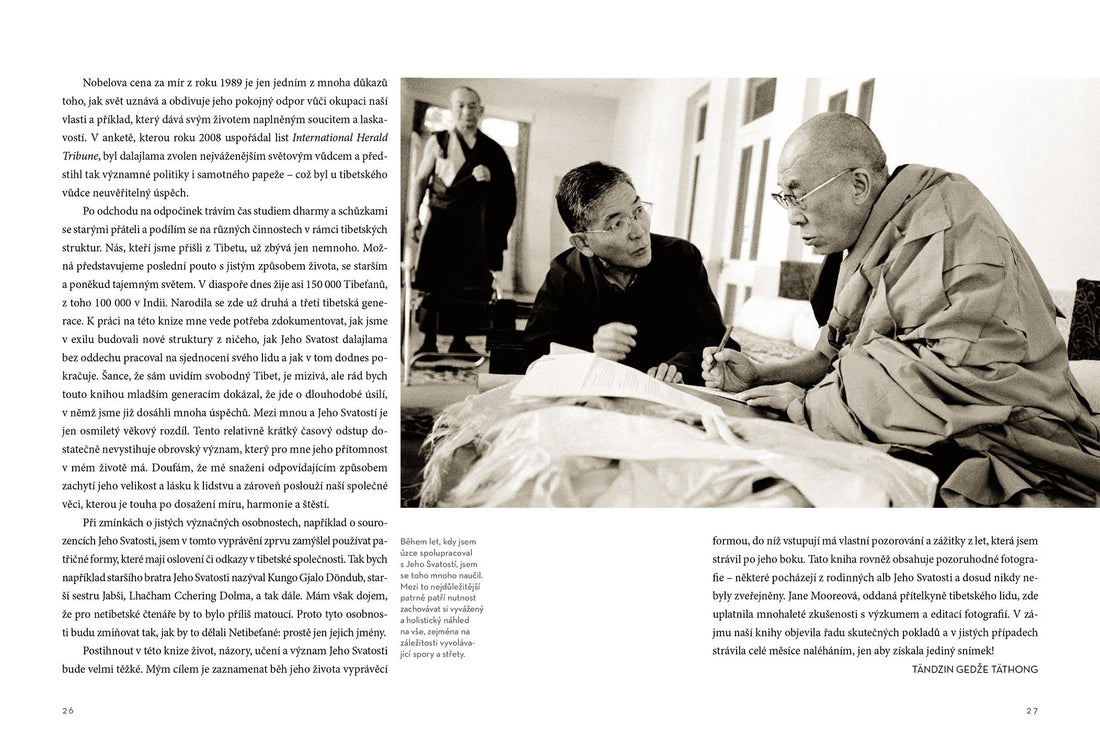 Jego Świątobliwość XIV Dalajlama. Ilustrowana biografia