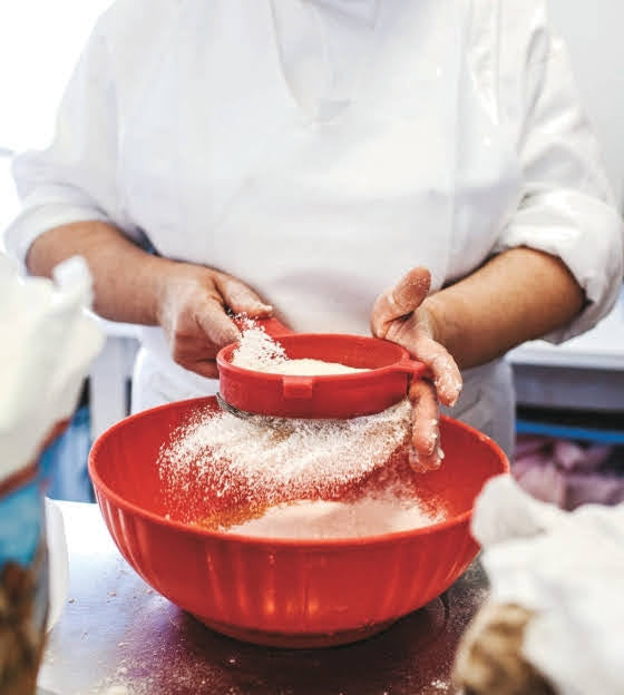 Opanowanie makaronu: sztuka i praktyka ręcznie robionego makaronu, gnocchi i risotto