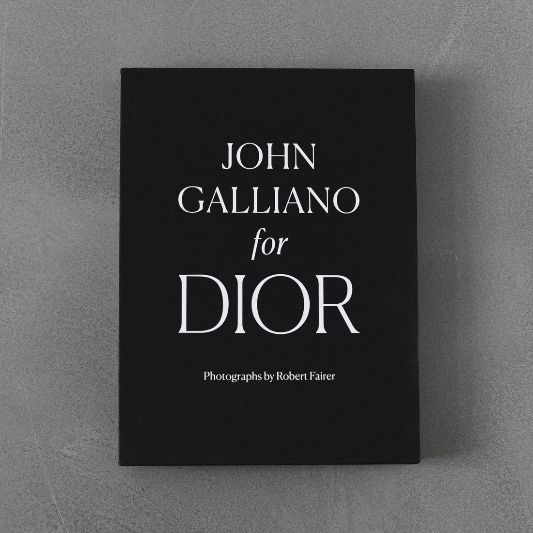 John Galliano dla Diora: zdjęcia Roberta Fairera
