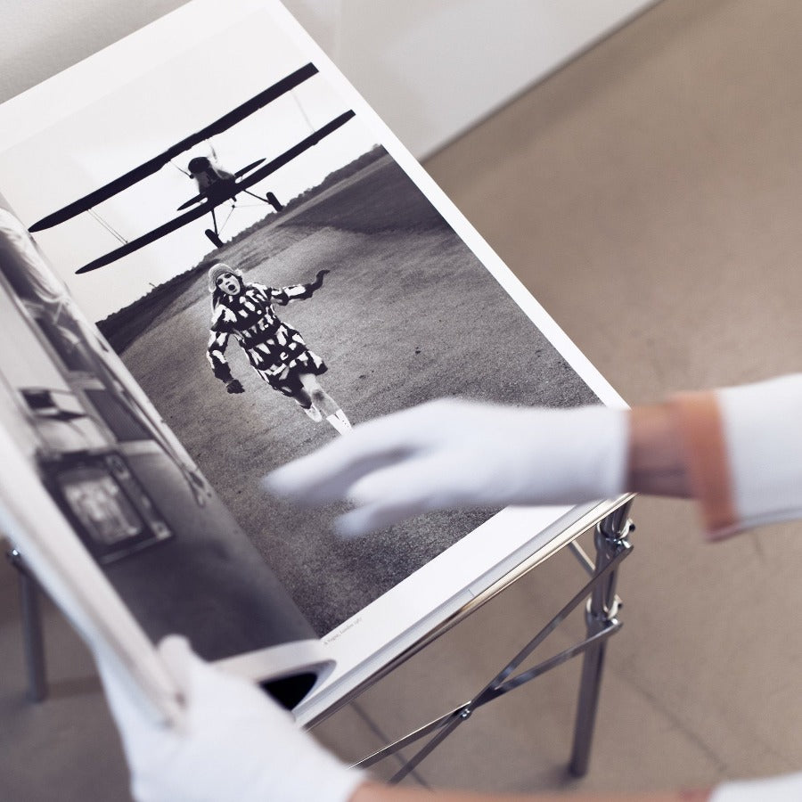 Helmuta Newtona. DZIECKO SUMO 