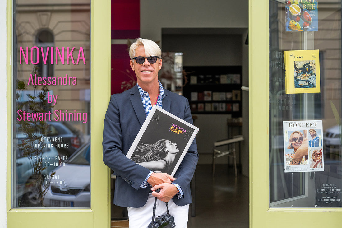 Alessandra autorstwa Stewarta Shininga
