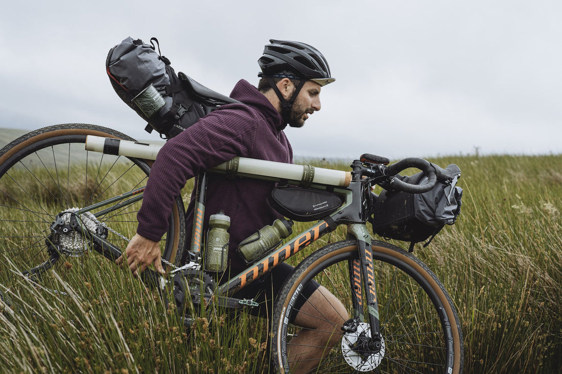 Bikepacking: odkrywanie dróg mniej uczęszczanych na rowerze