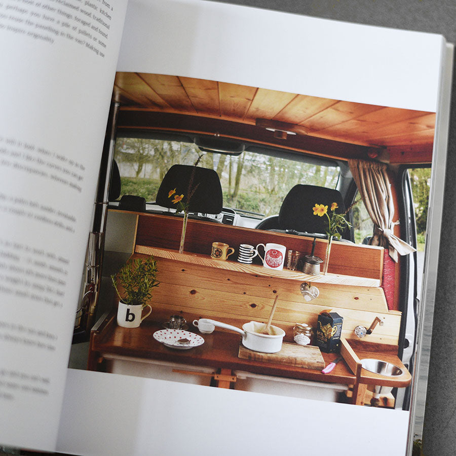 Kompletna książka Vanlife: kultura, pojazdy, ludzie, miejsca