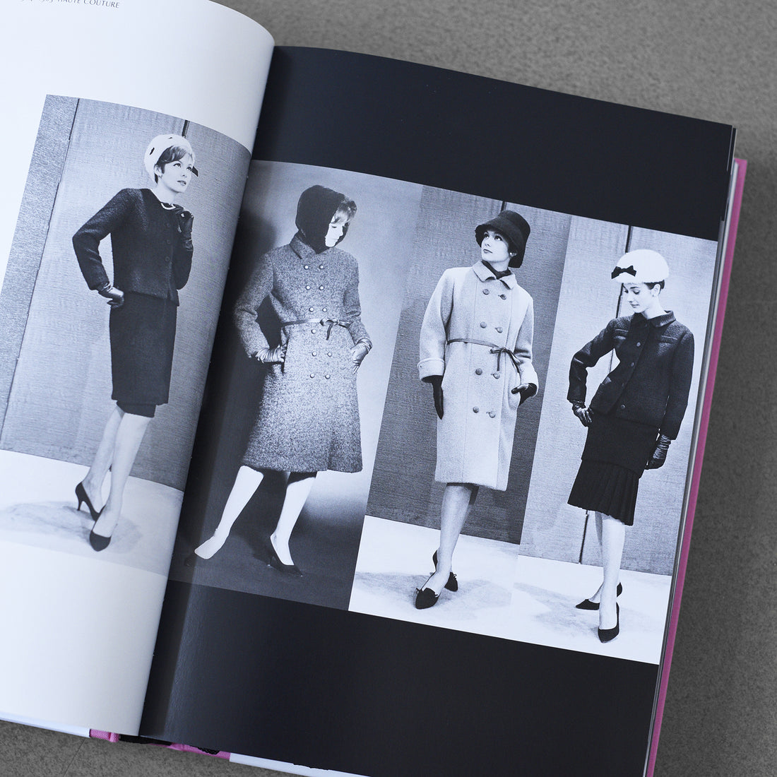 Wybieg Yves Saint Laurent: kompletne kolekcje Haute Couture 1962-2002